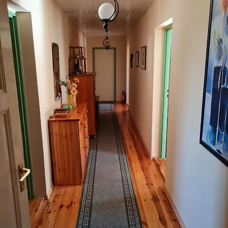 Michalowka Michaelhof Апартаменты Tarczyn (Lwowek Slaski)